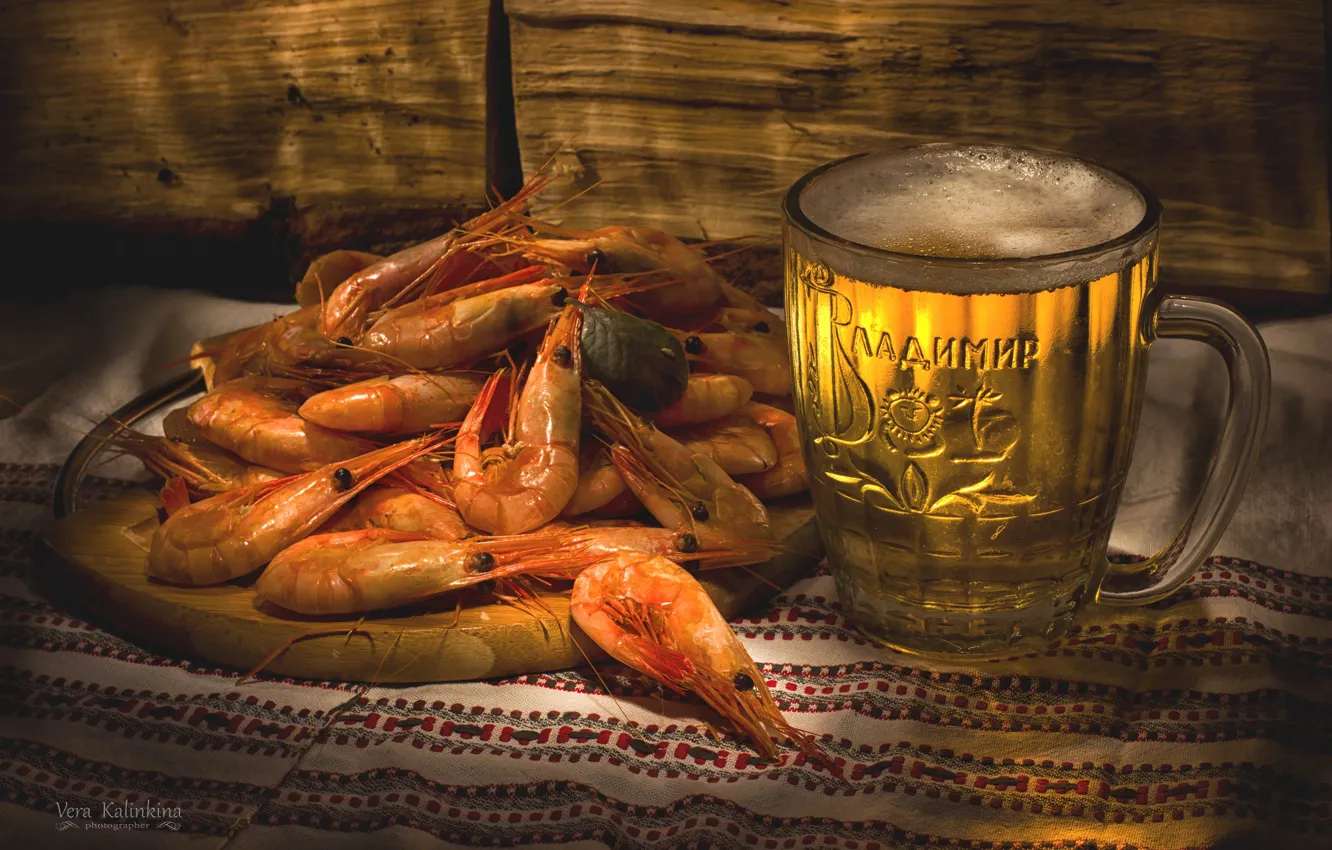 Photo wallpaper glass, beer, shrimp