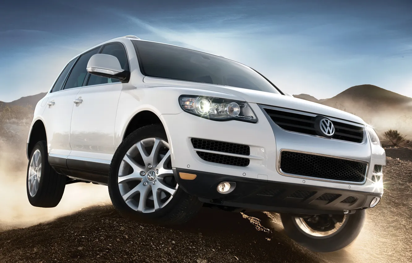 Photo wallpaper white, the sky, hills, Volkswagen, jeep, SUV, Touareg, the front