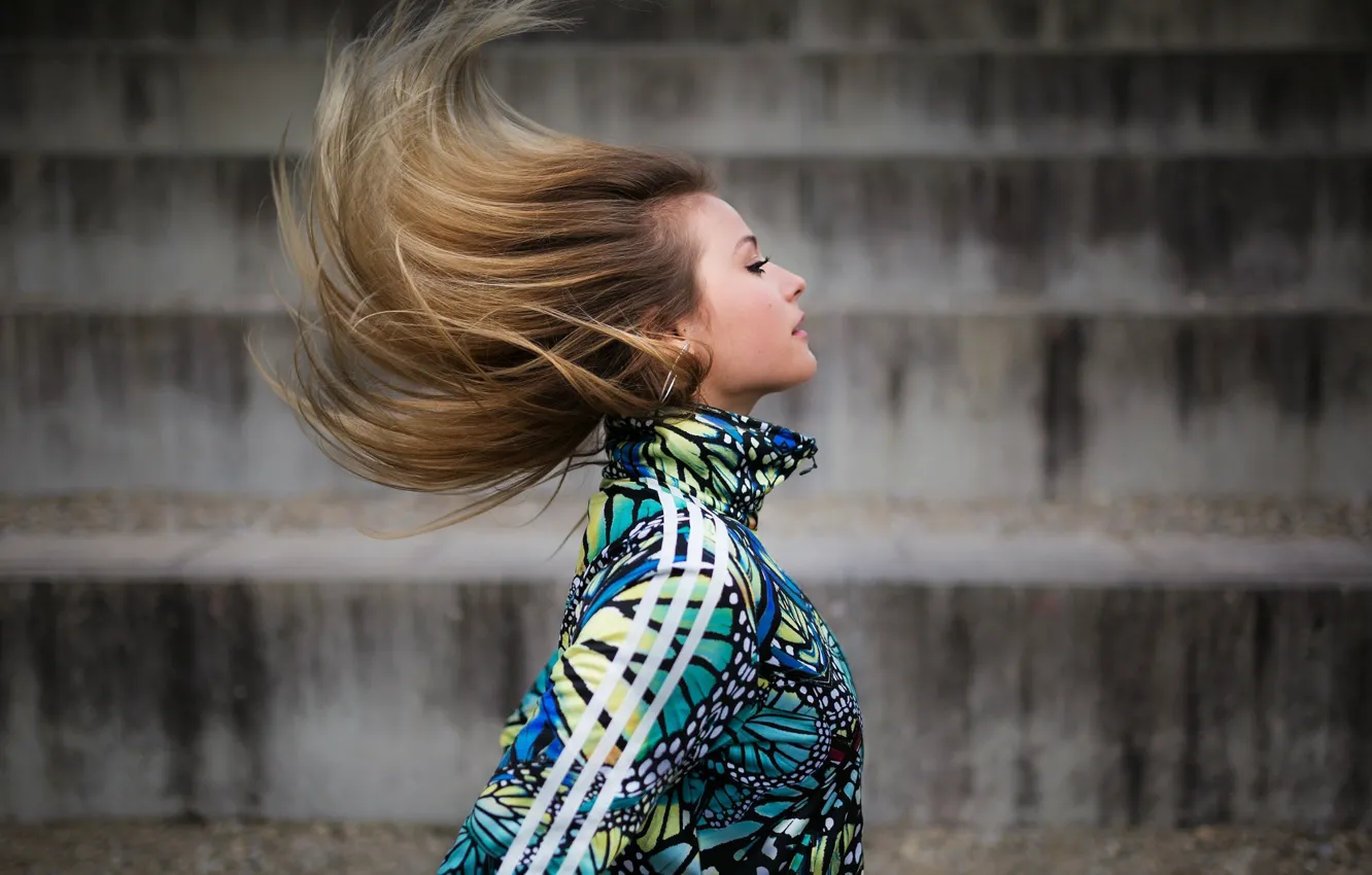Photo wallpaper girl, pose, background, model, hair, portrait, makeup, jacket