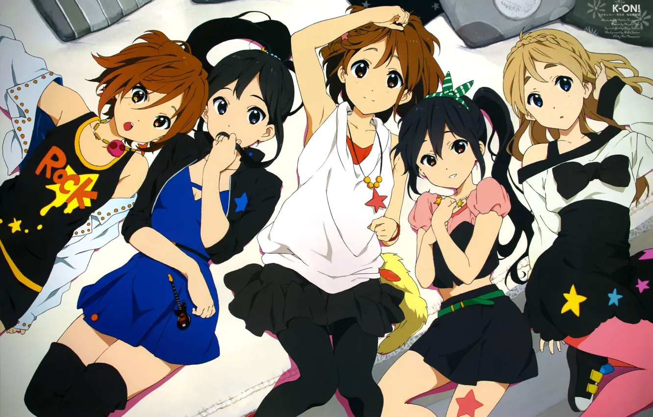 Photo wallpaper pillow, Schoolgirls, friends, K-on, Mio Akiyama, Azusa Nakano, Tsumugi Kotobuki, Yui Hirasawa