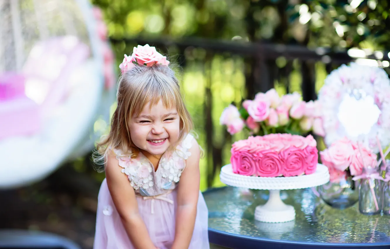 Photo wallpaper joy, holiday, child, girl, cake, cakes, Birthday