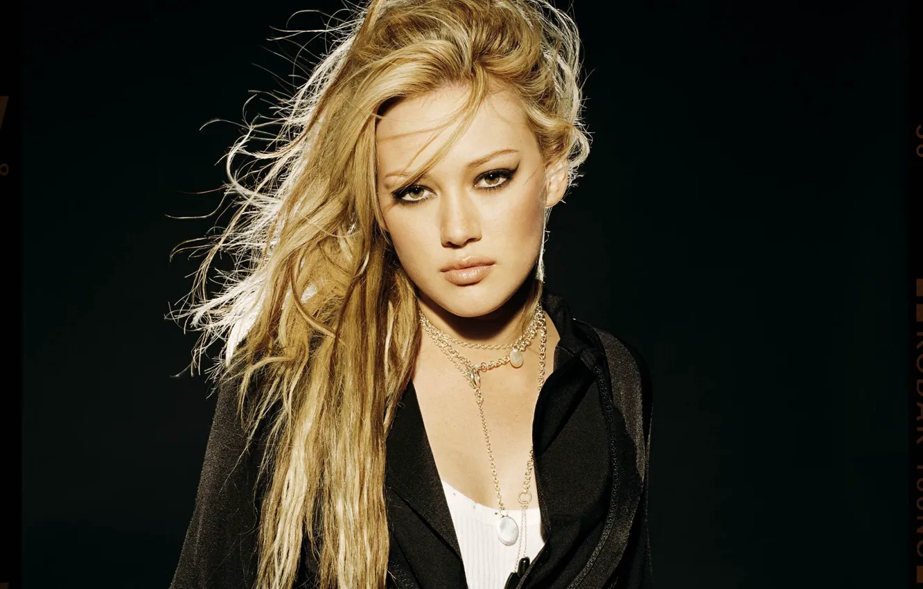 Photo wallpaper look, girl, decoration, arrows, hair, makeup, blonde, Hilary Duff