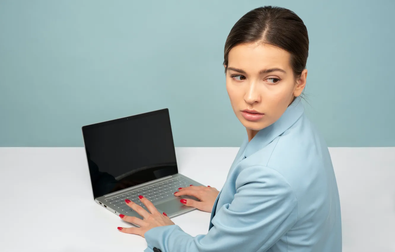 Photo wallpaper work, laptop, brown eyes, brown eyes, manicure, charm, manicure, laptop