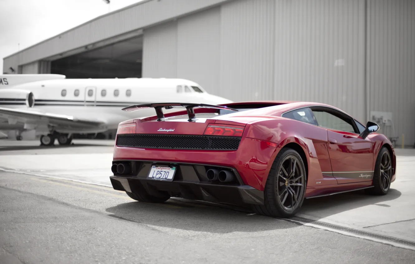 Photo wallpaper Lamborghini, hangar, red, Superleggera, Gallardo, the plane, red, Lamborghini