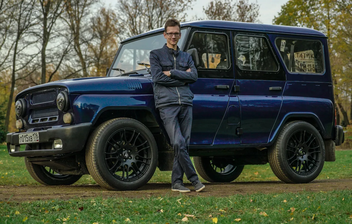 Photo wallpaper street, SUV, UAZ, Alloy wheels, blogger, Constantine Zarutskiy, AcademeG, the fastest UAZ