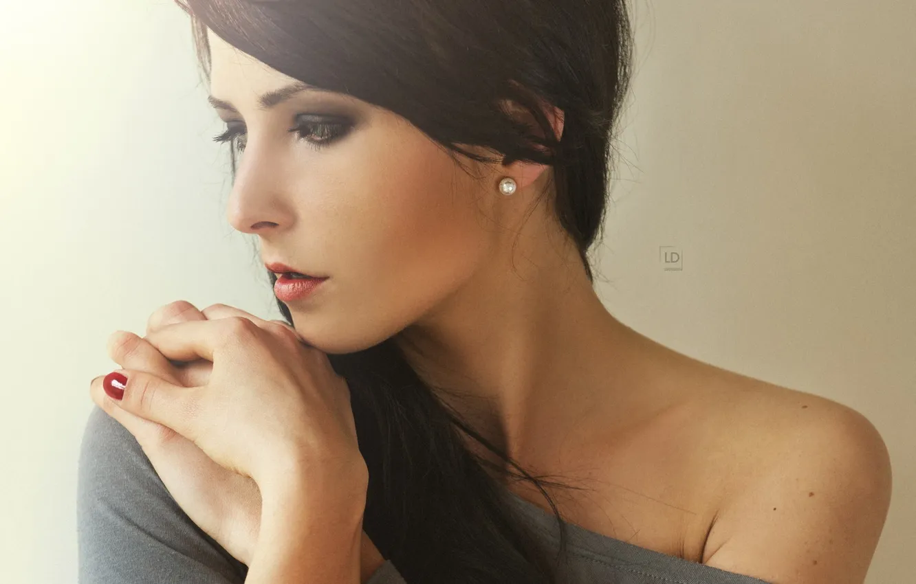 Photo wallpaper girl, reverie, lips, beautiful, photographer, face, March, Lukasz Derengowski