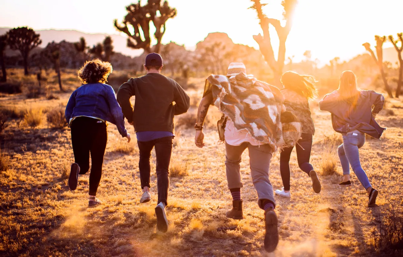 Photo wallpaper sunset, Wallpaper, people, running, wallpaper, runs, picture, people