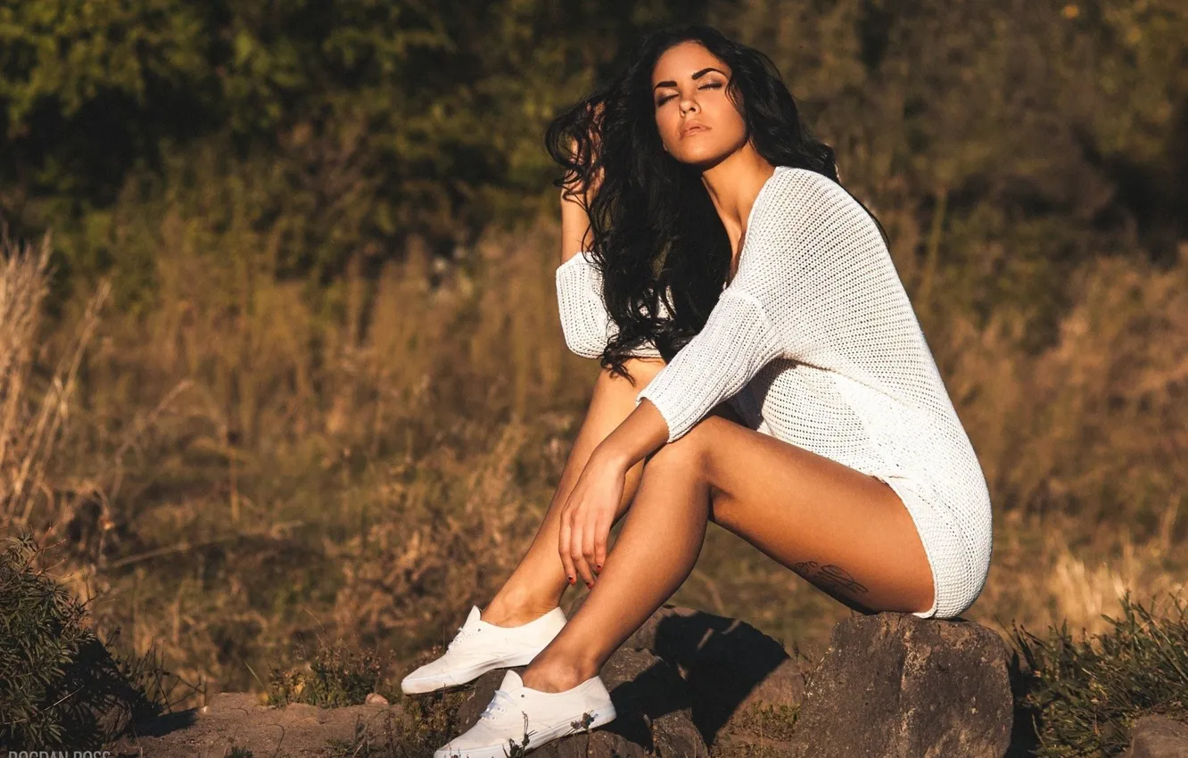 Photo wallpaper girl, nature, brunette, legs, sneakers