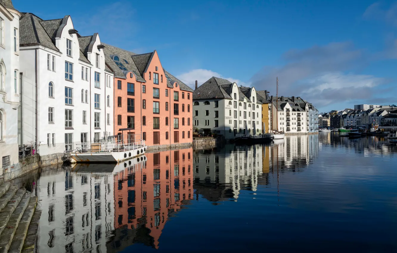 Photo wallpaper water, building, Norway, Alesund