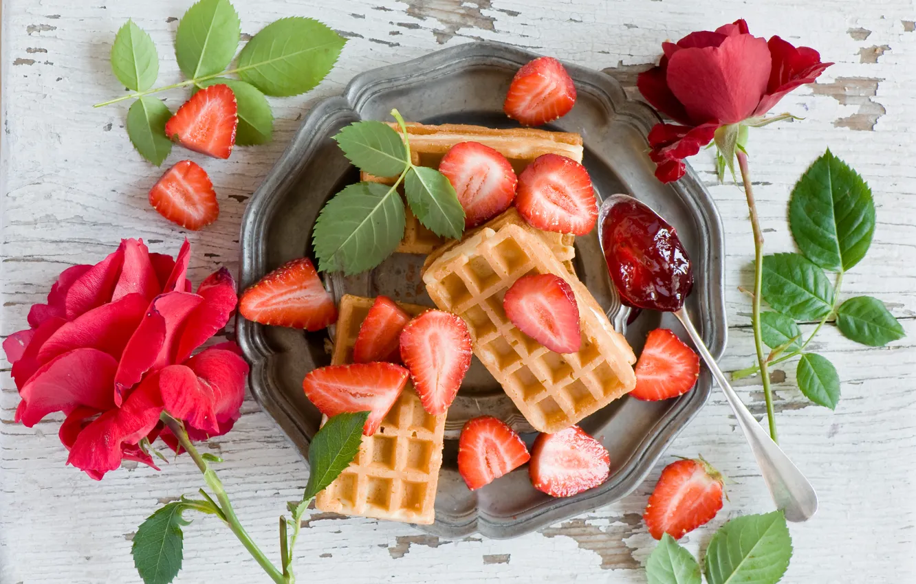 Photo wallpaper flowers, berries, roses, strawberry, waffles