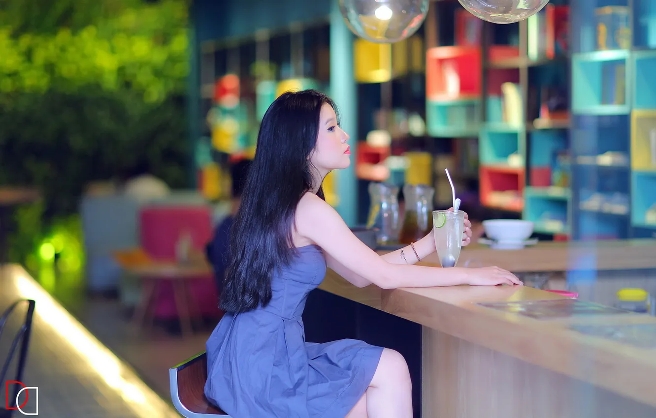 Photo wallpaper girl, bar, Asian