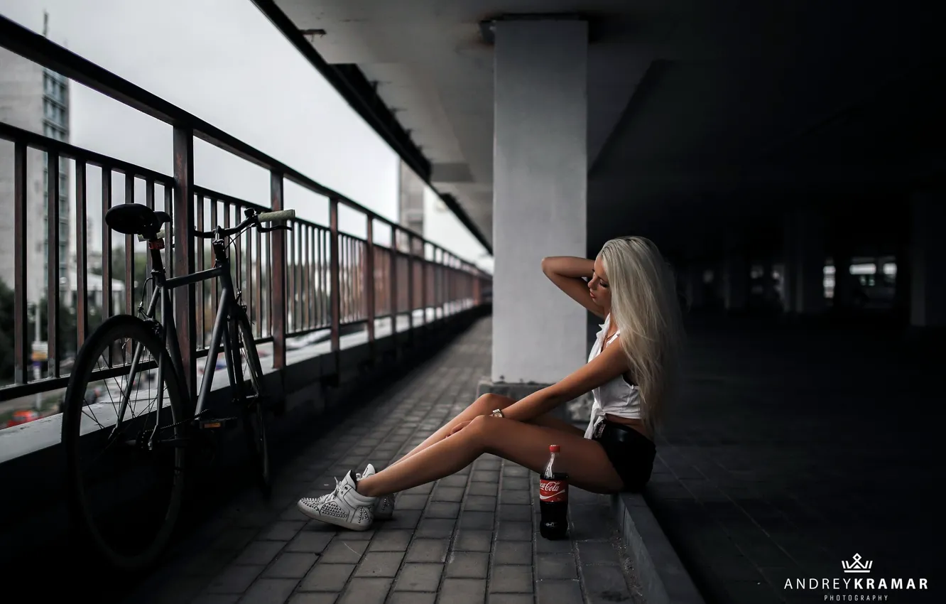 Photo wallpaper girl, bike, pose, mood, figure, blonde, shorts, legs
