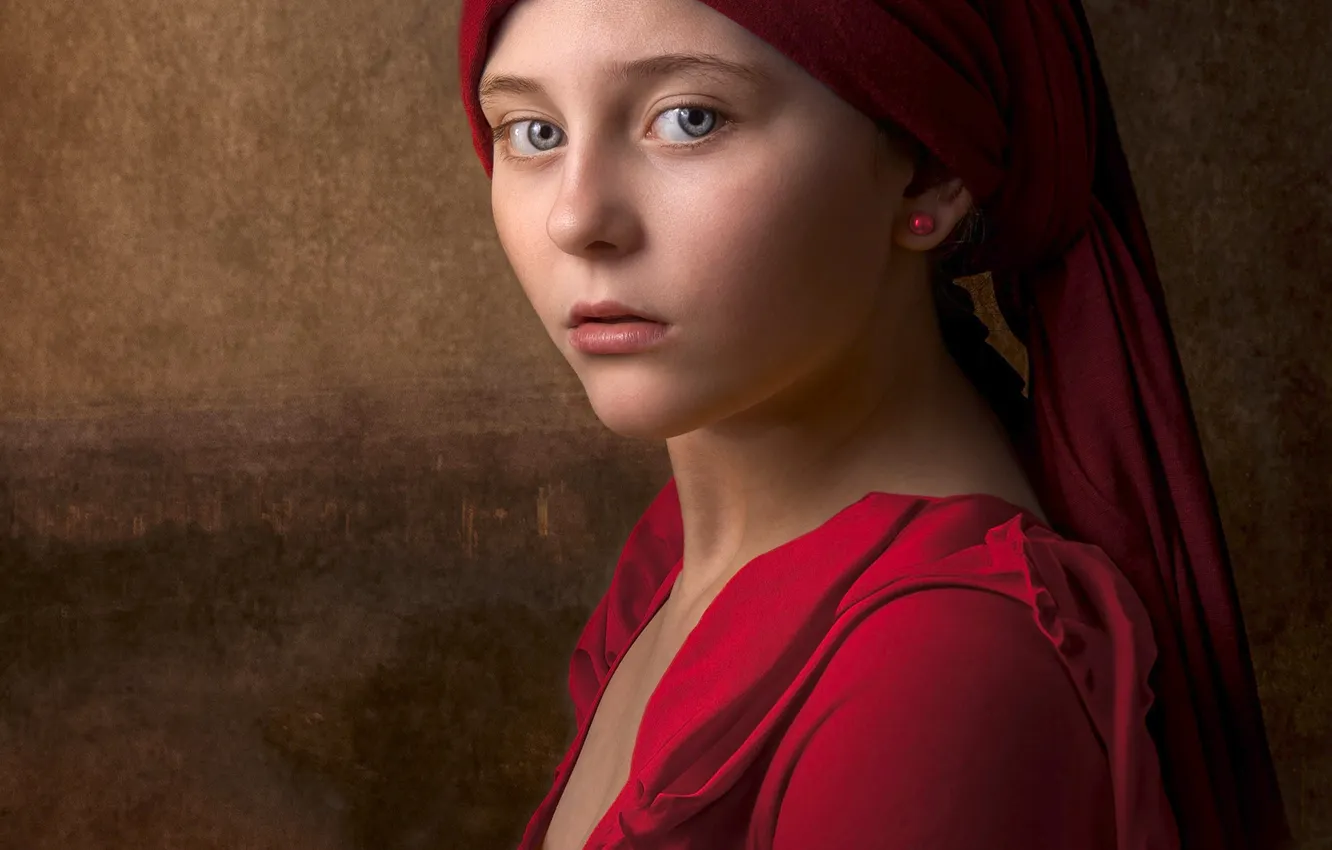 Photo wallpaper style, Eddie Leach, portrait of a girl in red