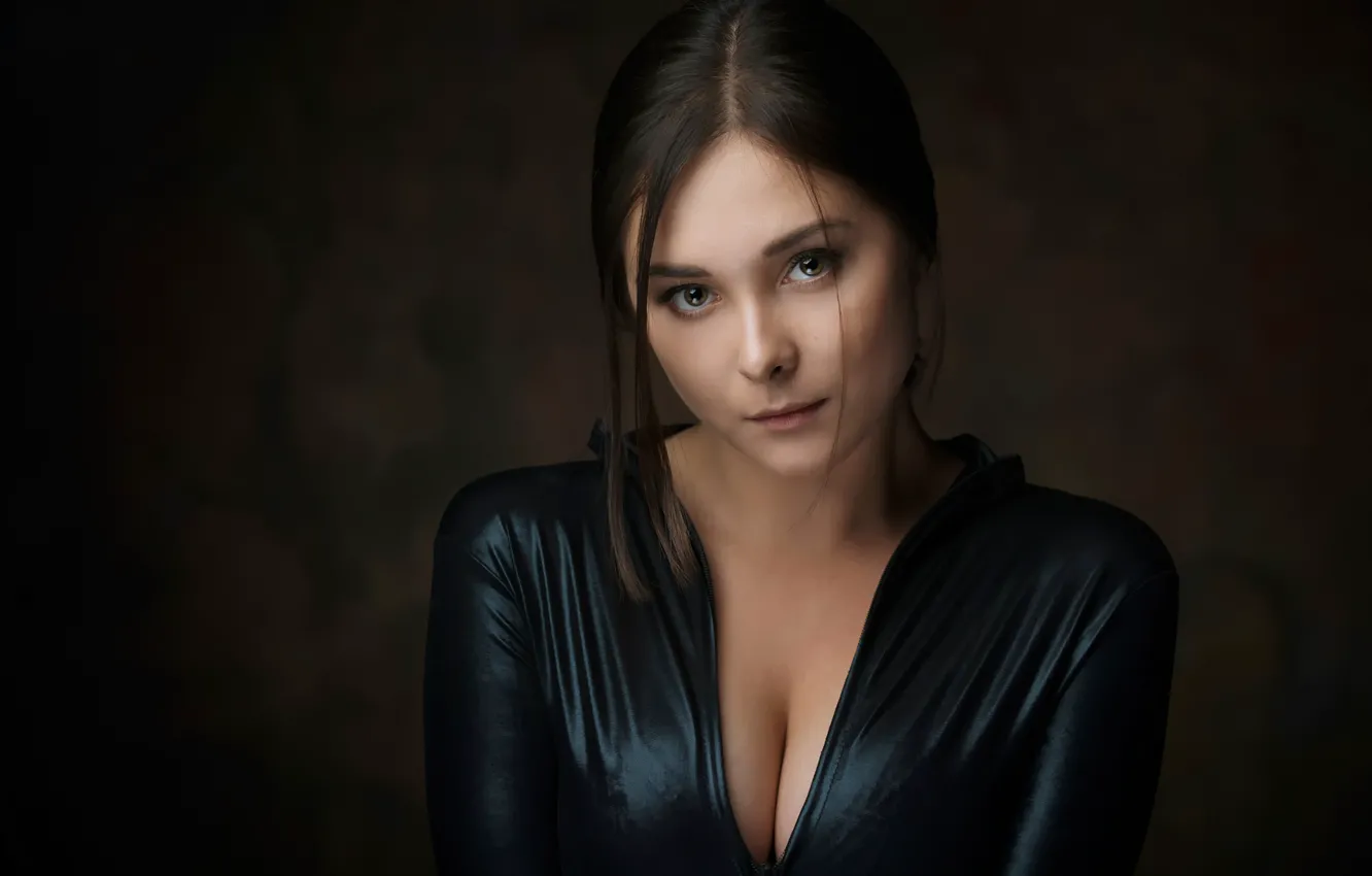 Photo wallpaper portrait, neckline, the beauty, Violetta