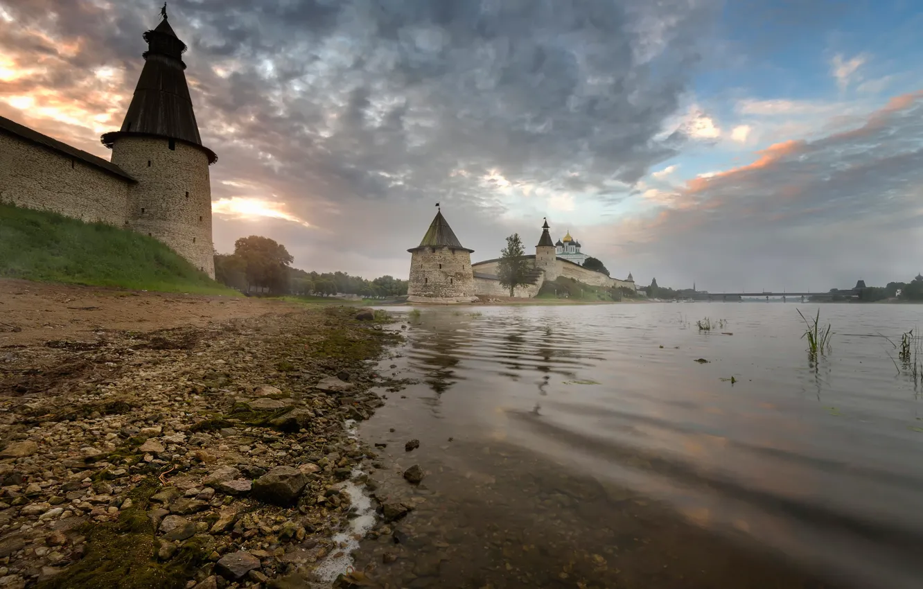 Photo wallpaper autumn, dawn, morning, Russia, Pskov