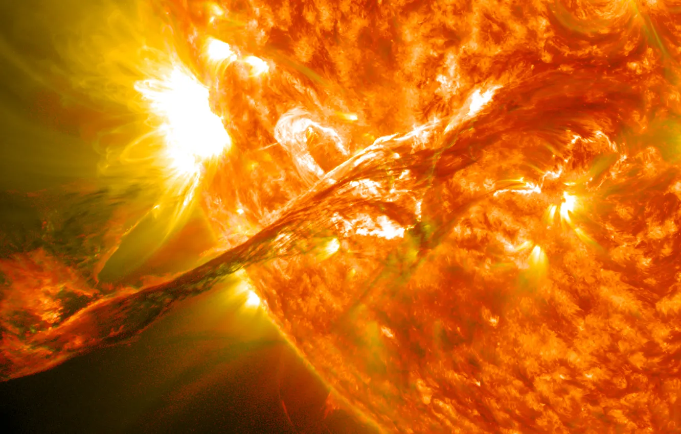 Photo wallpaper space, The sun, prominence