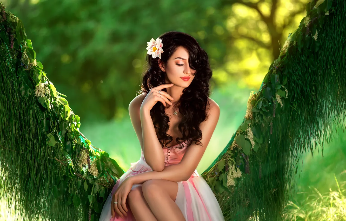 Photo wallpaper greens, the sun, flowers, pose, background, makeup, dress, brunette