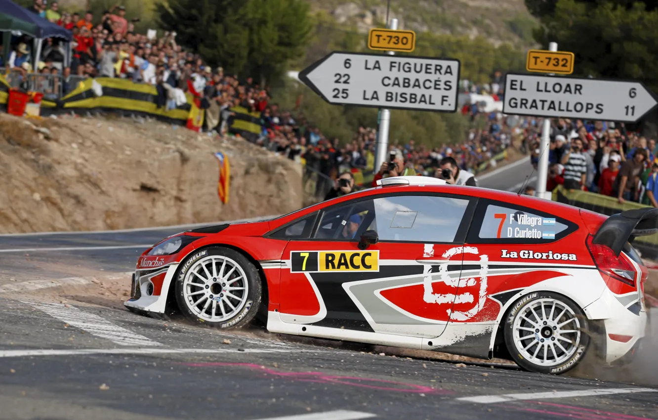 Photo wallpaper auto, red, people, Ford, turn, WRC, Rally, Fiesta