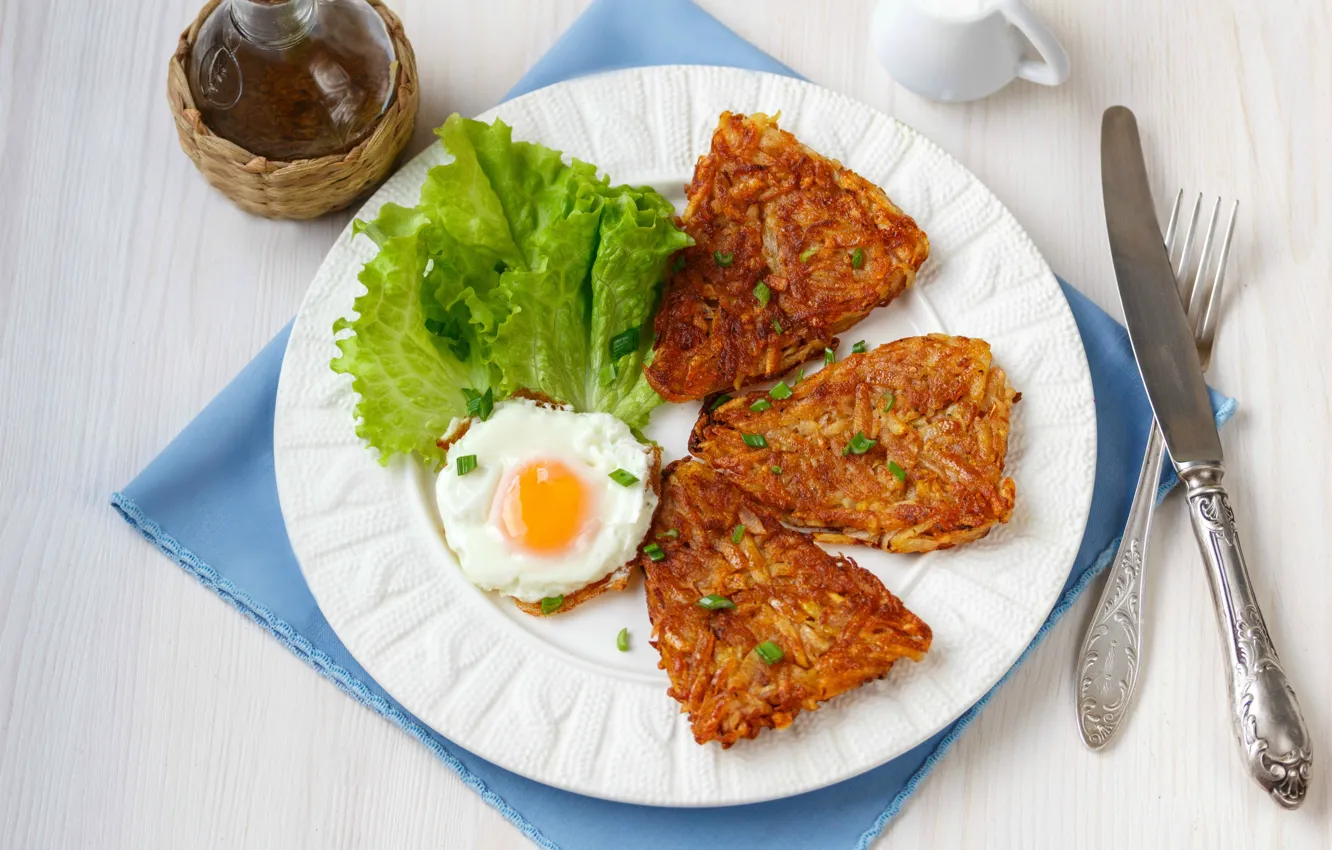 Photo wallpaper eggs, knife, plug, salad, pancakes