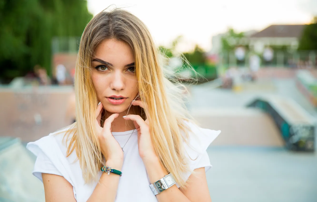 Photo wallpaper look, portrait, makeup, hairstyle, blonde, beautiful, in white, bokeh