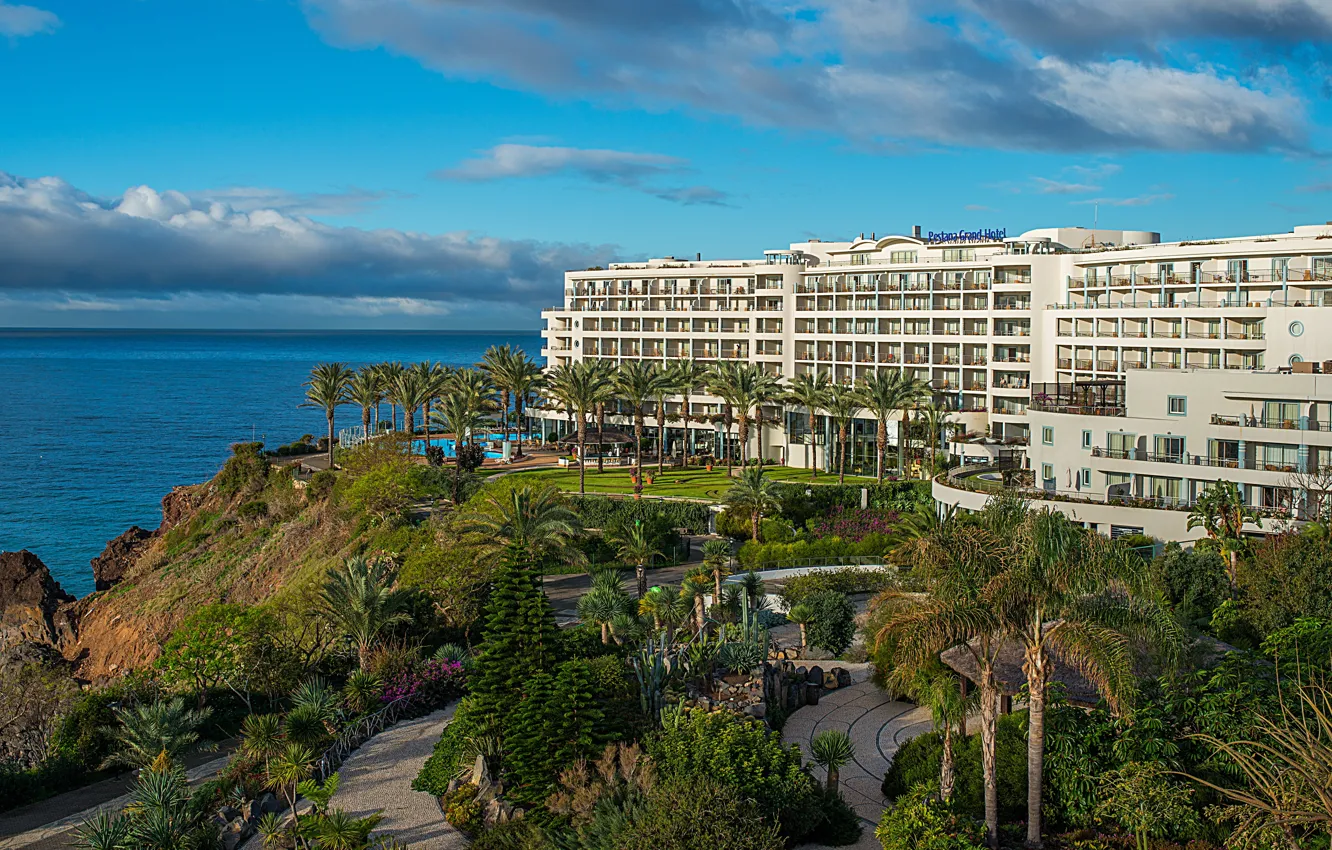 Photo wallpaper sea, palm trees, shore, building, the hotel, Portugal, Madeira, Funchal