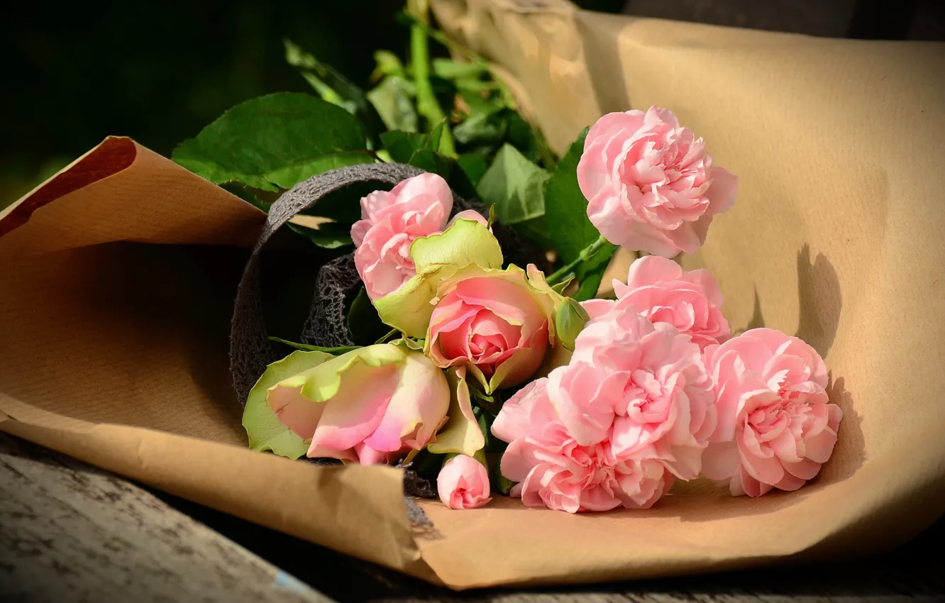 Photo wallpaper flowers, paper, Board, roses, bouquet, bench, packaging, clove