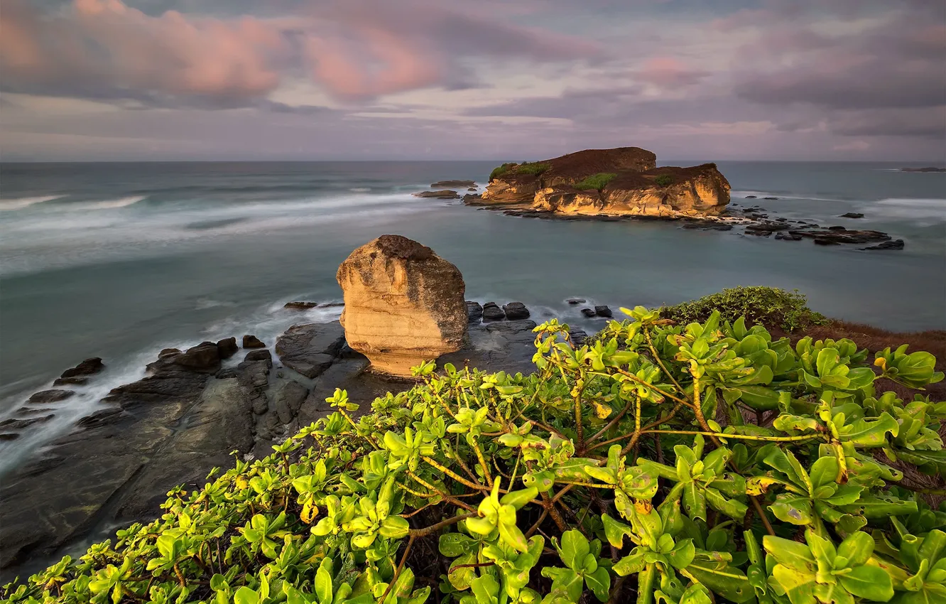 Photo wallpaper sea, rocks, Indonesia