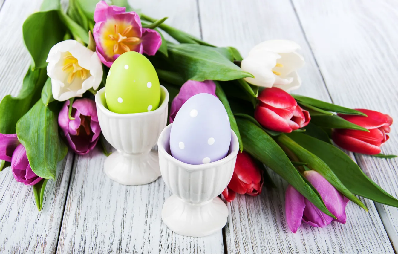 Photo wallpaper flowers, eggs, colorful, Easter, tulips, wood, pink, flowers