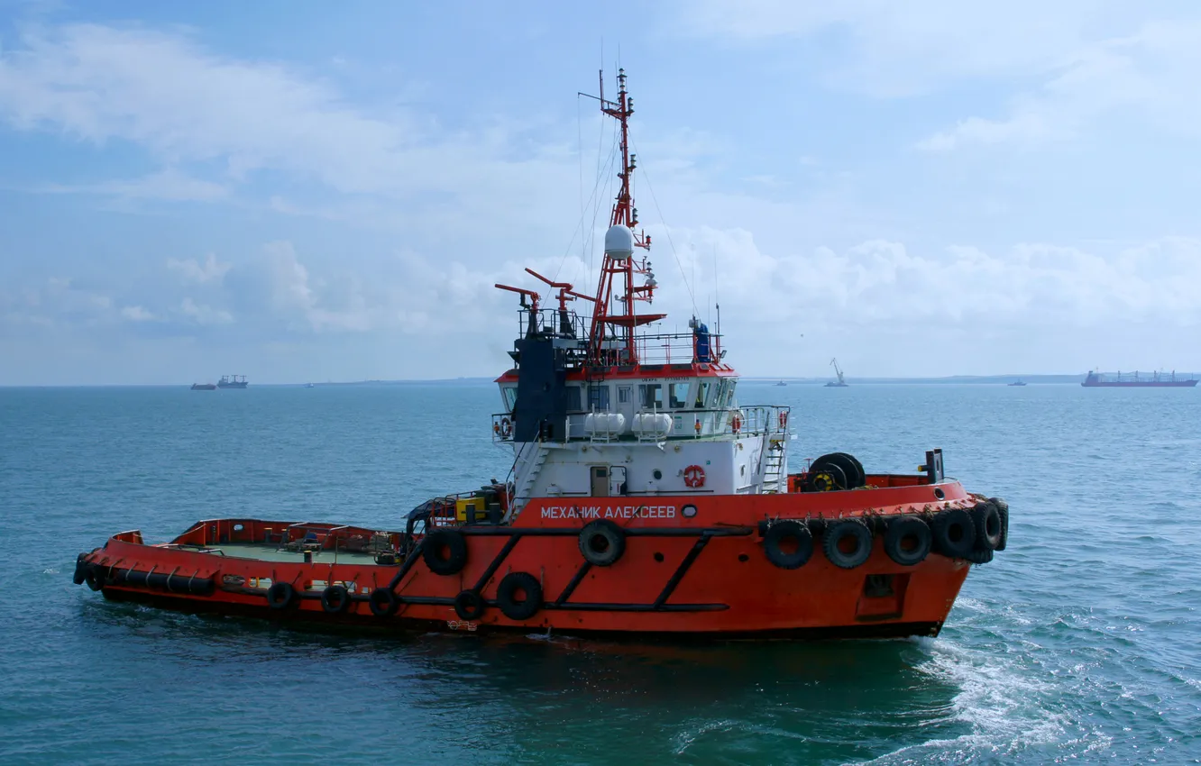 Photo wallpaper tug, RAID, worker