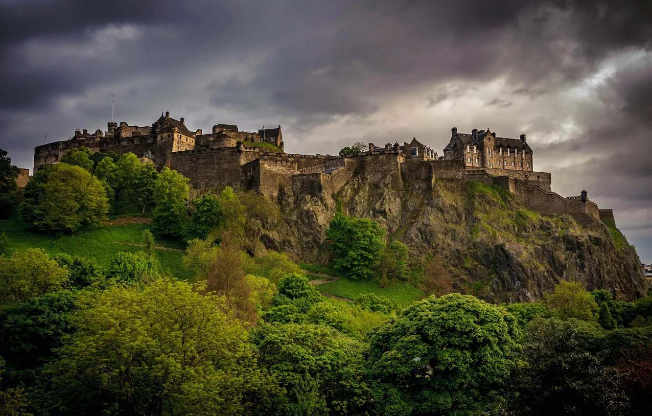 Photo wallpaper greens, trees, landscape, clouds, castle, overcast, the evening, Scotland