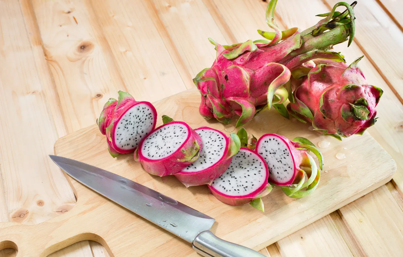 Photo wallpaper knife, cutting Board, pitaya, dragon fruit