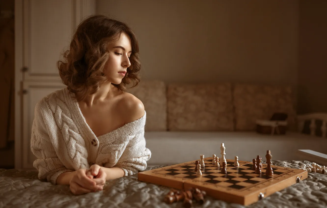 Photo wallpaper girl, pose, mood, chess, shoulders, Albert Forest, Victoria Makarenko