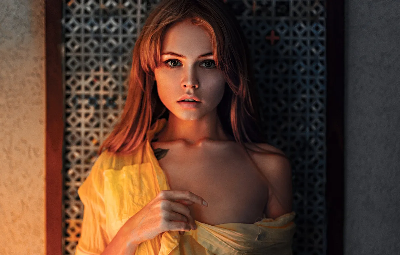 Photo wallpaper look, girl, yellow, face, hair, portrait, lips, shirt