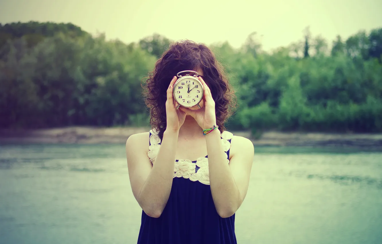 Photo wallpaper girl, time, watch, alarm clock, curls