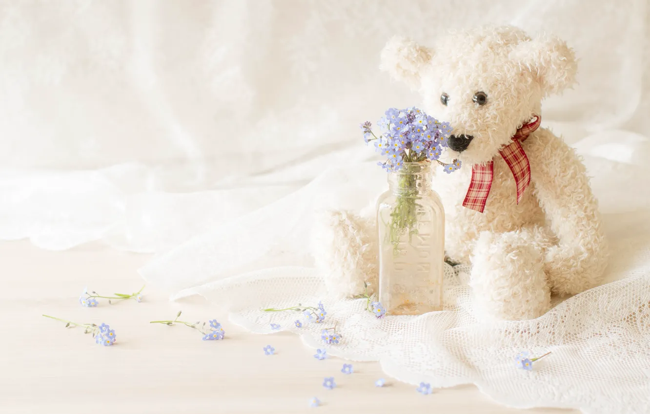 Photo wallpaper flowers, toy, bottle, bear, a bunch, forget-me-nots, tulle, Teddy bear