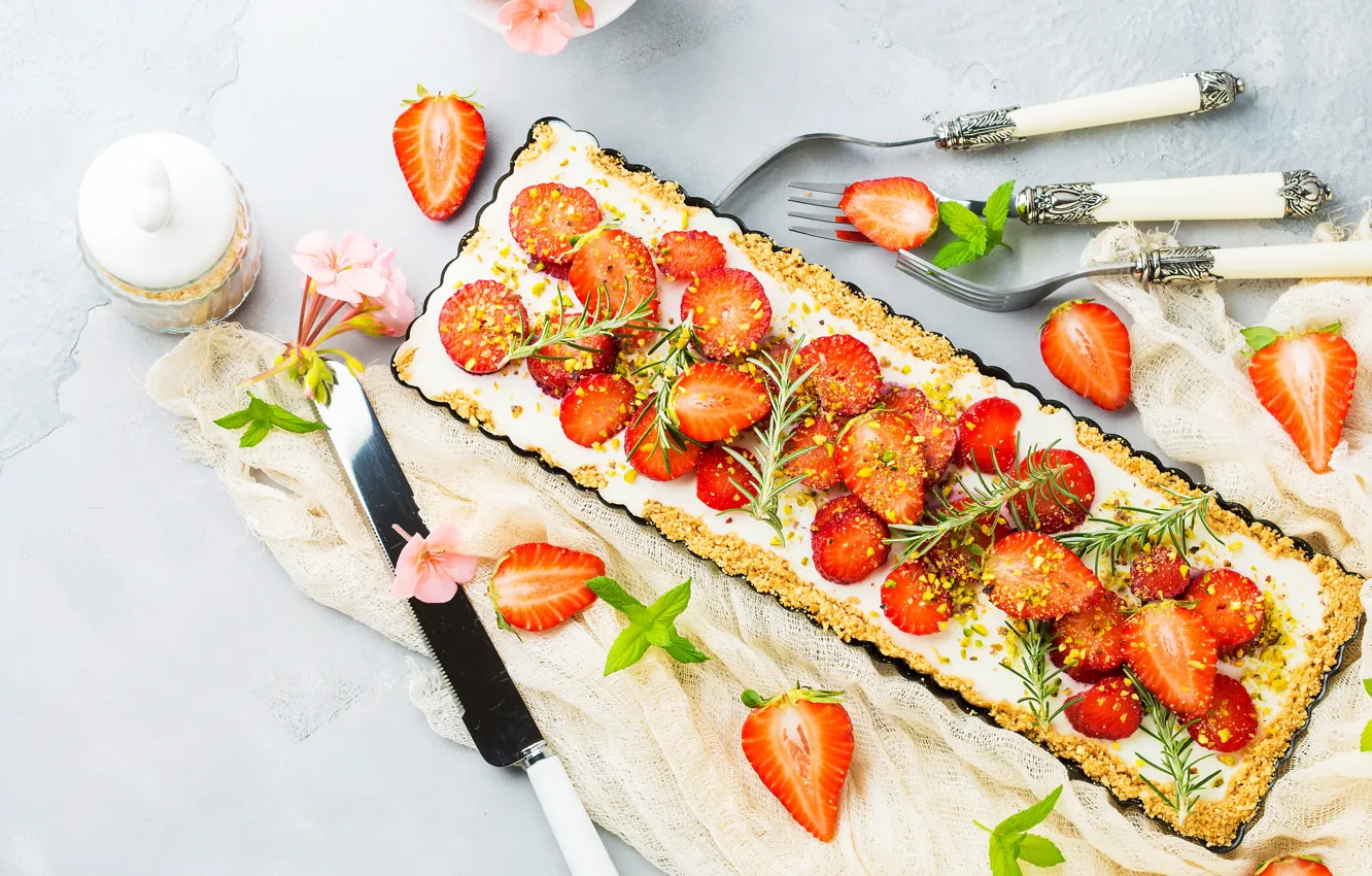 Photo wallpaper berries, strawberry, pie, Iryna Melnyk