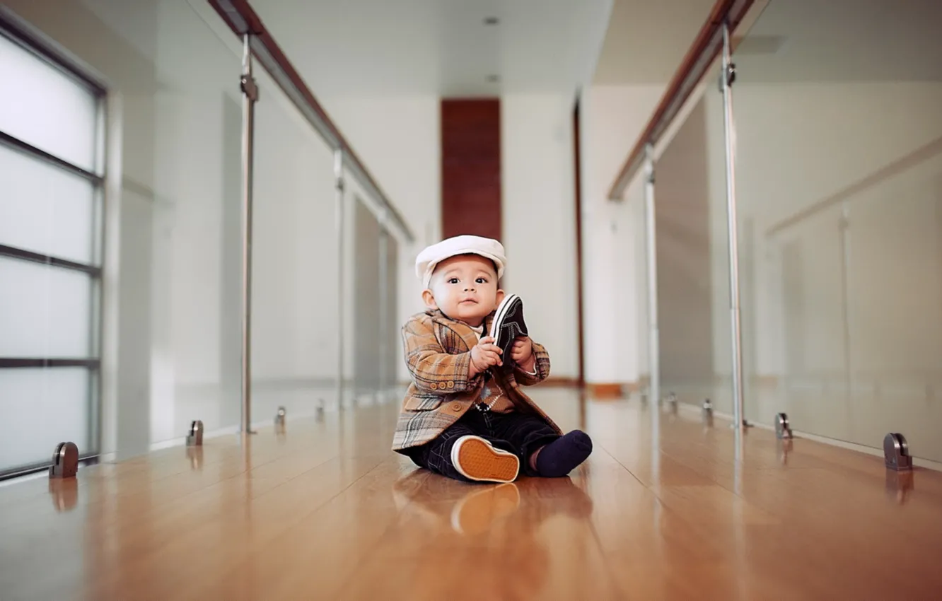 Photo wallpaper mood, boy, shoes, baby