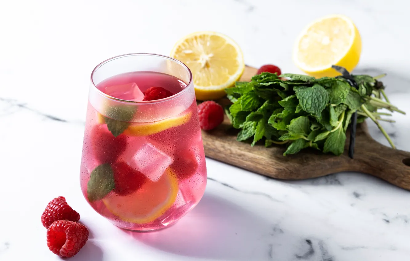 Photo wallpaper ice, berries, raspberry, lemon, glass, cocktail, mint