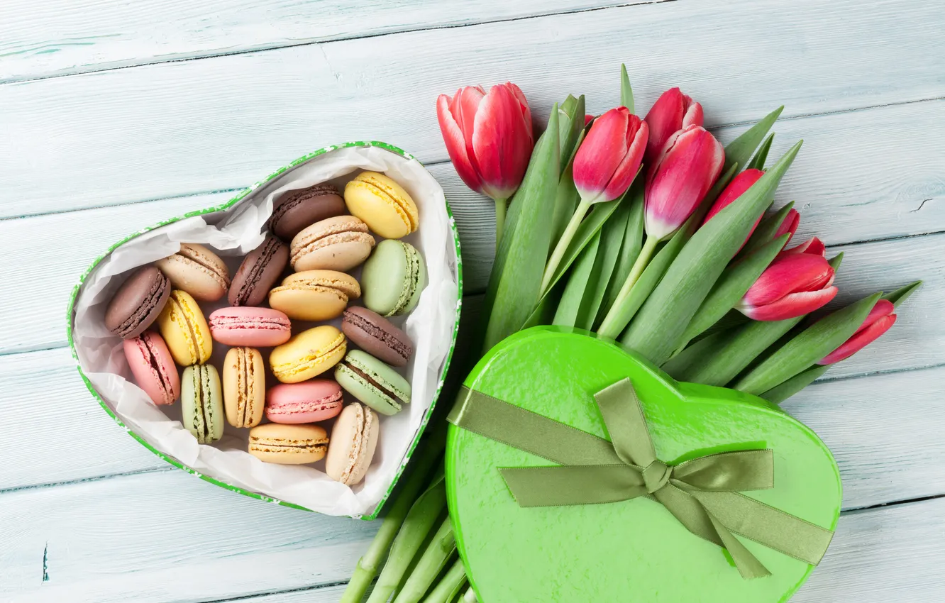 Photo wallpaper flowers, red, gift, bouquet, tulips, red, love, heart