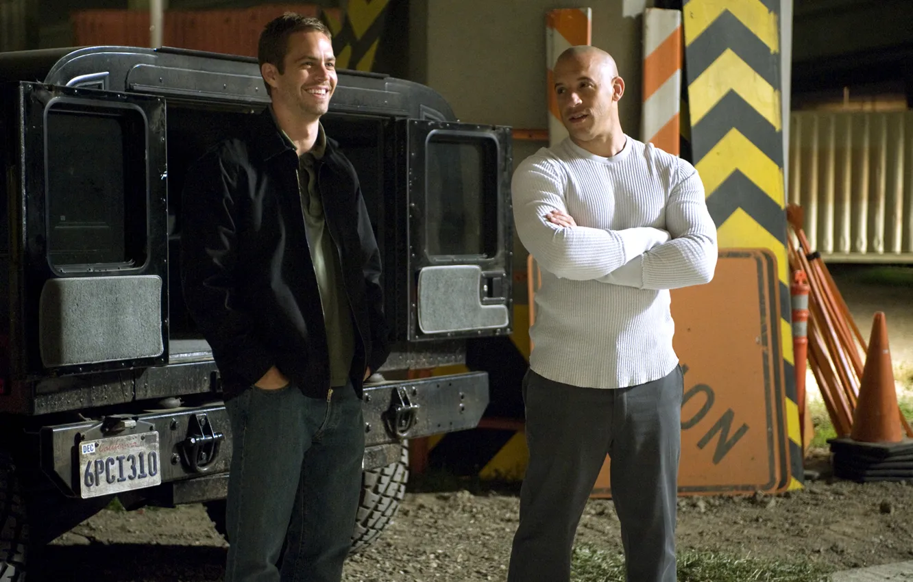 Photo wallpaper VIN Diesel, Paul Walker, Vin Diesel, The fast and the furious 4, Dominic Toretto, Fast …