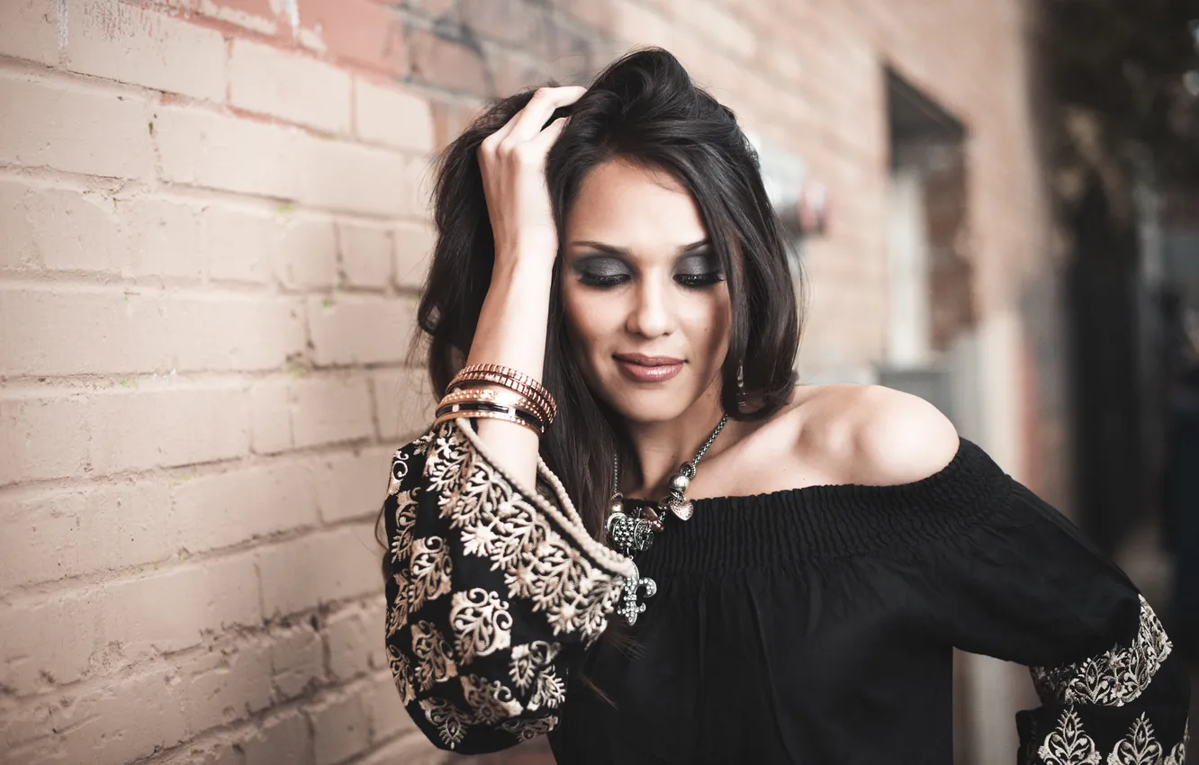 Photo wallpaper girl, pose, Alicia