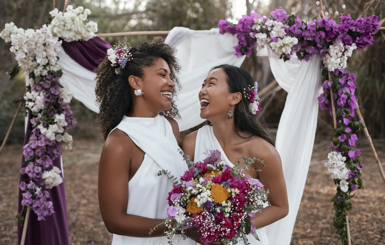 Photo wallpaper girl, Asian, two, black woman