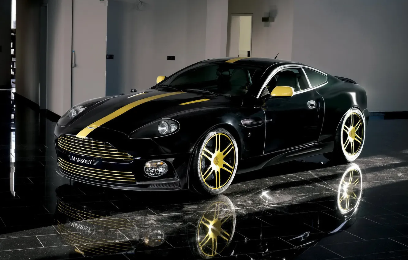 Photo wallpaper yellow, reflection, strip, black, Shine