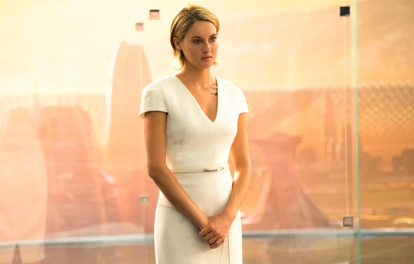 Photo wallpaper Shailene Woodley, Divergent, Shailene Woodley, The Divergent Series:Allegiant, Behind the wall