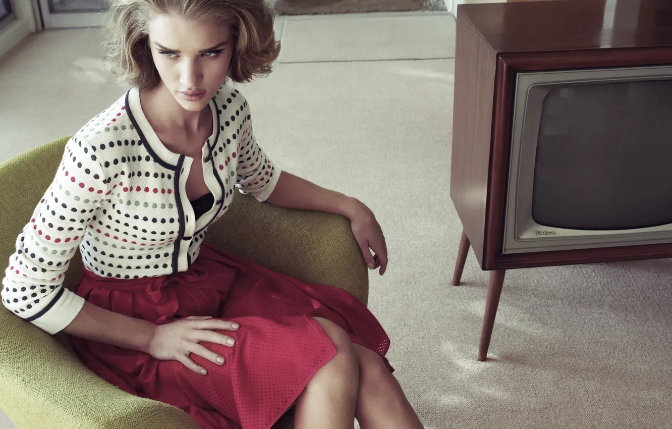 Photo wallpaper retro, model, TV, Rosie Huntington-Whiteley, Rosie Huntington-Whiteley