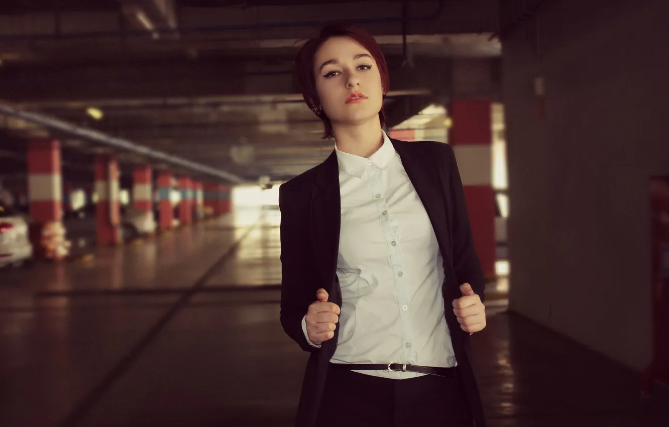 Photo wallpaper girl, Parking, shirt