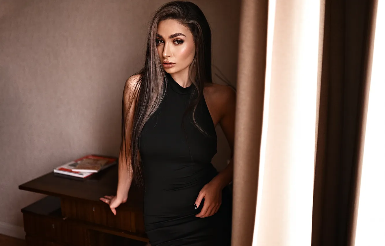 Photo wallpaper model, pretty, look, Tomasev Sergey