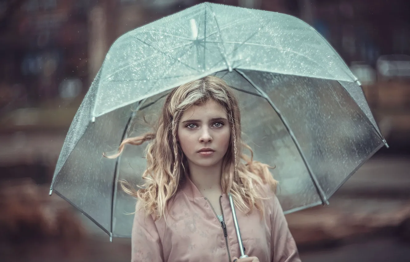 Photo wallpaper drops, umbrella, braids, Lisa Erickson