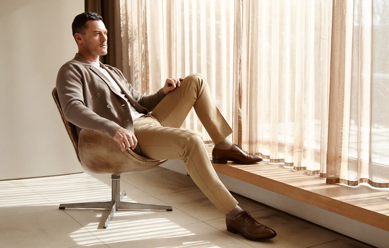 Photo wallpaper pose, chair, window, photographer, costume, shoes, actor, curtains