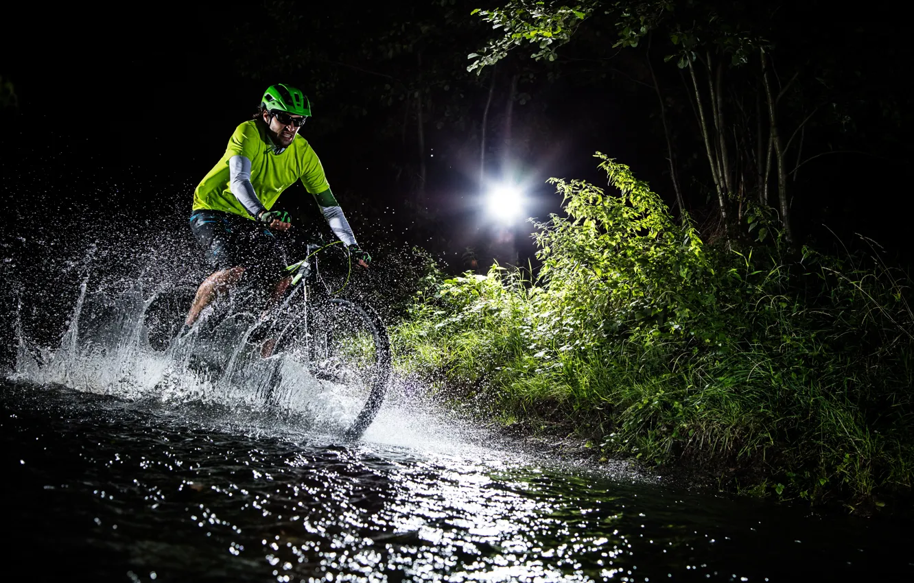 Photo wallpaper water, night, bike, sport, helmet, male